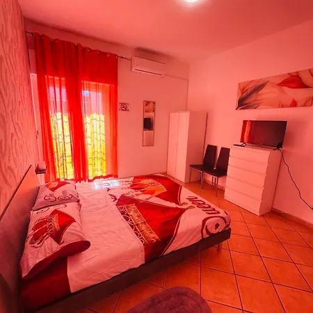 Con Patio Privato E Comfort Moderni *