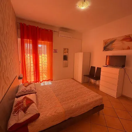 Con Patio Privato E Comfort Moderni Apartmán Fiumicino
