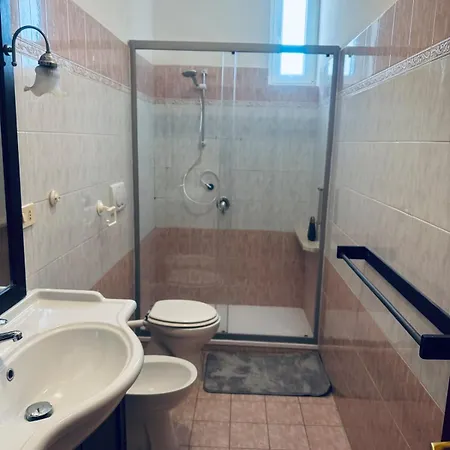 Con Patio Privato E Comfort Moderni *